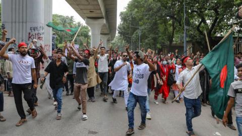 Protesters are blocking the Shahbagh intersection during a protest in Dhaka, Bangladesh, on August 4, 2024, to demand justice for the victims arrested and killed in the recent nationwide violence during anti-quota protests. 