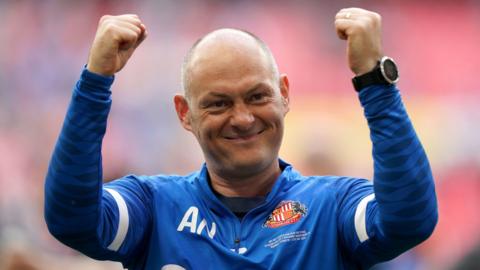 Sunderland boss Alex Neil