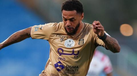 Andre Gray playing for Al-Riyadh