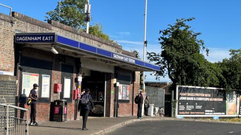 Dagenham east station