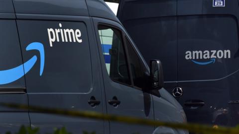 Amazon Prime vans