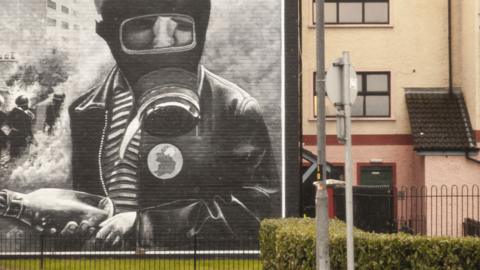 Troubles mural