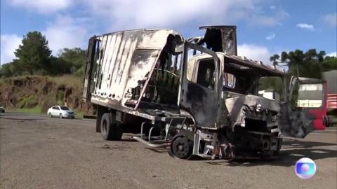 View of burned out vehicle on the outskirts of Guarapuava