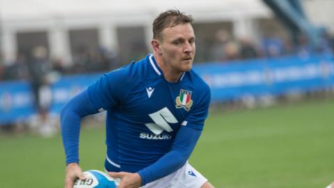 Italian scrum-half Callum Braley