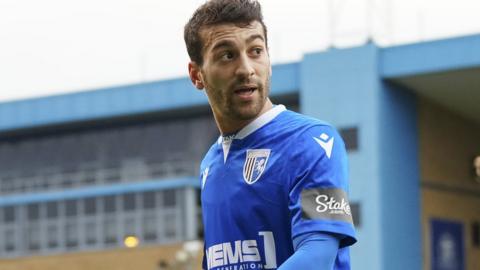 Scott Kashket in action for Gillingham