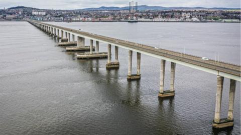 Tay Road Bridge