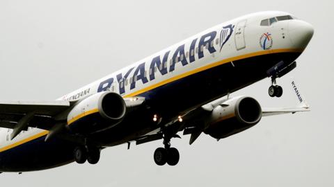 Ryanair plane