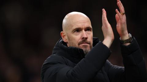 Erik ten Hag claps to the fans