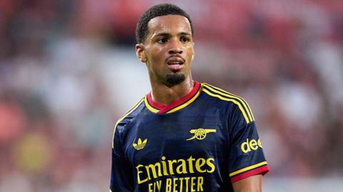 Ethan Nwaneri playing for Arsenal