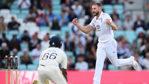 Gus Atkinson celebrates a wicket