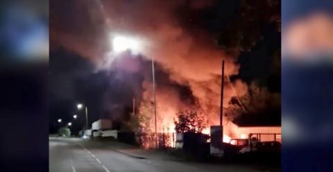 Large plumes of smoke caused by the fire