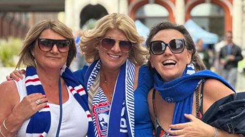 Fans celebrate in the town centre