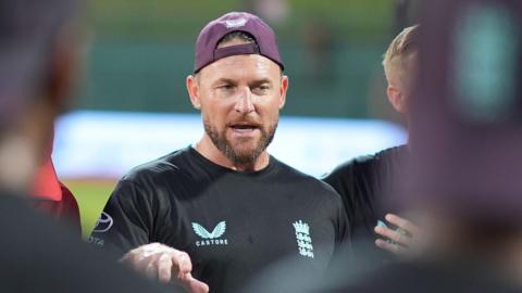 England head coach Brendon McCullum addressing players in training