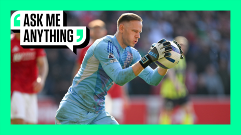 Nottingham Forest goalkeeper Matz Sels holds onto the ball