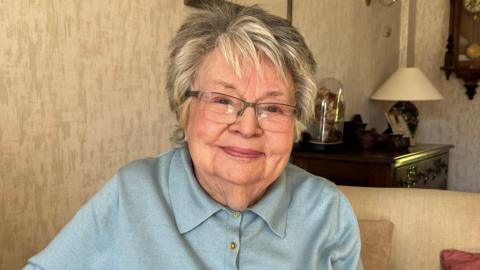 Gwenda Morgan