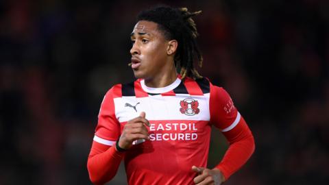 Zech Obiero playing for Leyton Orient