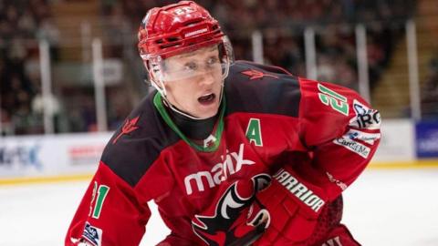 Kohen Olischefski in action for Cardiff Devils