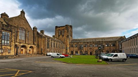 Prifysgol Bangor