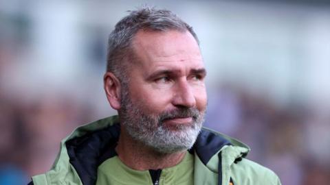 Hull City manager Tim Walter looks on in their match against Derby County