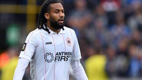 Jairo Riedewald in action for Antwerp