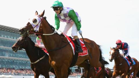 Michelle Payne on her way to winning the Melbourne Cup in 2015.