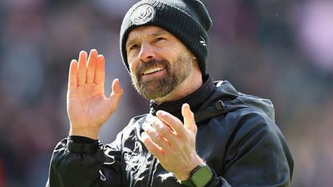 MK Dons head coach Paul Warne