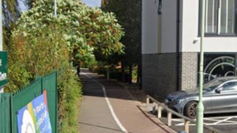 cycle lane by Kesgrave community centre 