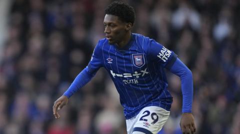 Jaden Philogene in action for Ipswich Town