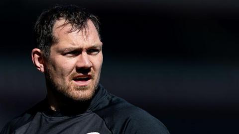 Alex Goode in action for Saracens 