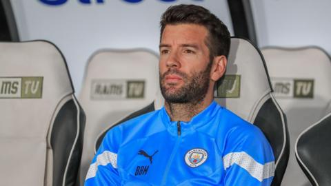 Brian Barry-Murphy as Manchester City Under-21s boss
