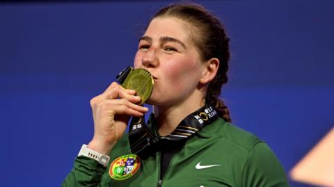 Aoife O'Rourke with her gold medal