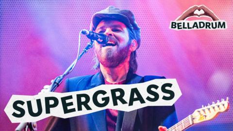 Gaz Coombes bho Supergrass