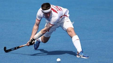 Liam Sandford takes a shot