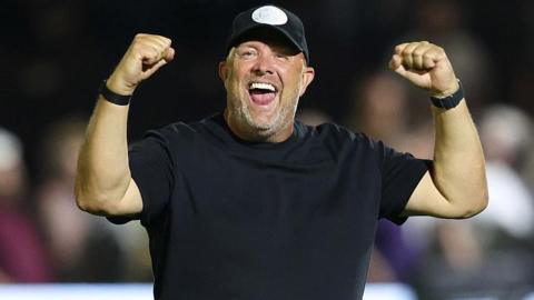 Andy Woodman celebrates after Bromley beat Ipswich Town