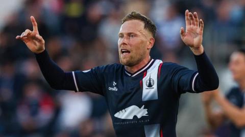Scott Arfield in action for Falkirk