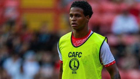 Henry Rylah warms up for Charlton