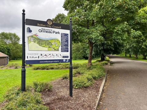 Ormeau Park sign 