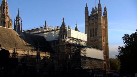 Houses of Parliament roof under construction