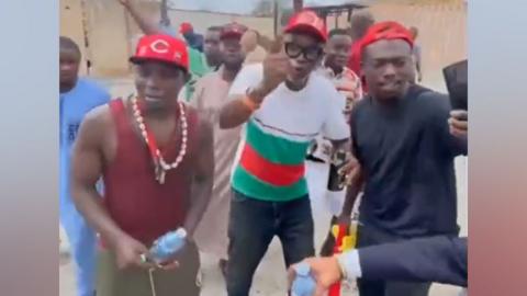 Protesters filmed at Nigeria's new art museum