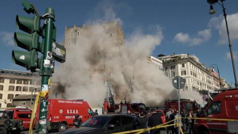 Section of a medieval tower collapses in Rome