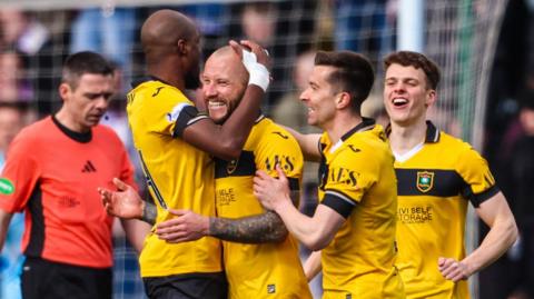 Livingston celebrate