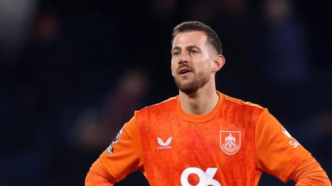 Martin Dubravka in action for Burnley last season