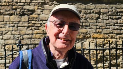 Man voting in Cambridge