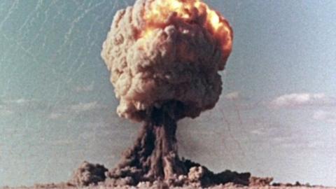 Mushroom cloud Maralinga, Australia.