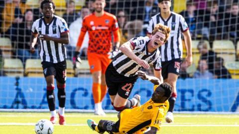 Livingston v Dunfermline