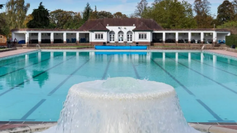 Sandford Parks Lido