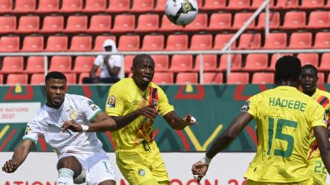 Action from Senegal v Zimbabwe at the 2021 Africa Cup of Nations