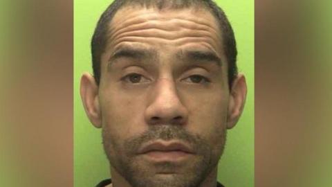 Custody image of Julian Mead