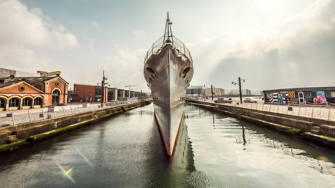 HMS Caroline, Belfast