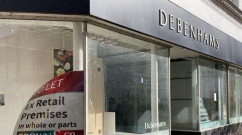 Empty Debenhams store in King's Lynn